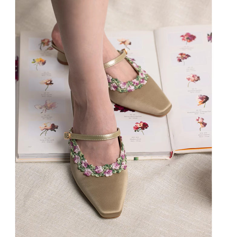 RetroJacquard Mid-Heel Closed-Toe Slip-On Shoes