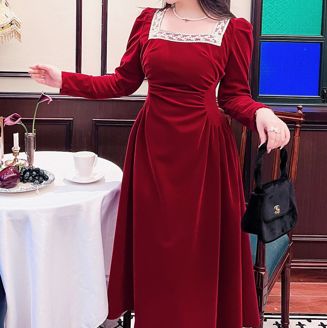 Royalcore Square Collar Velvet Dress （Extended Sizes） – Retro Fairy