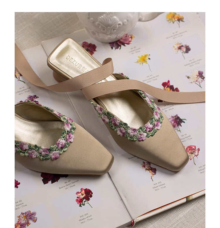 RetroJacquard Mid-Heel Closed-Toe Slip-On Shoes