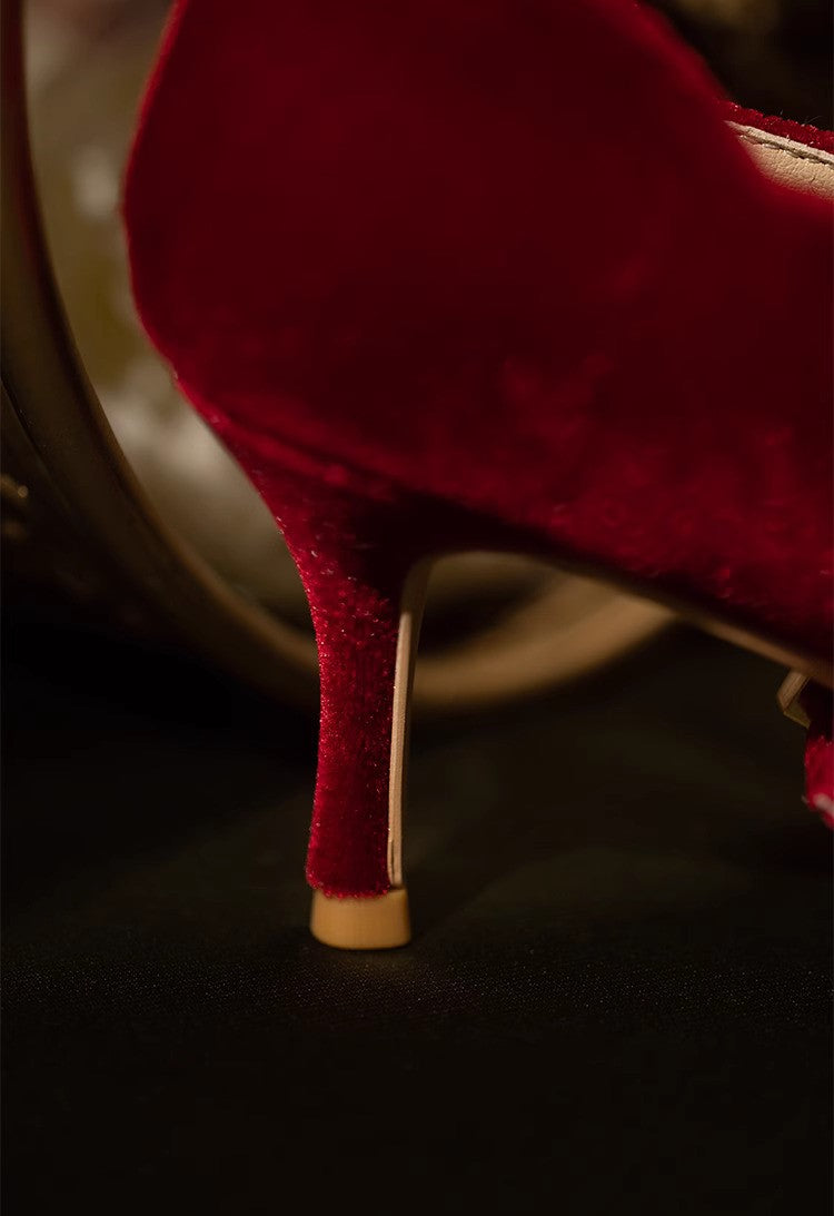 Vintage Bow Tie Heel