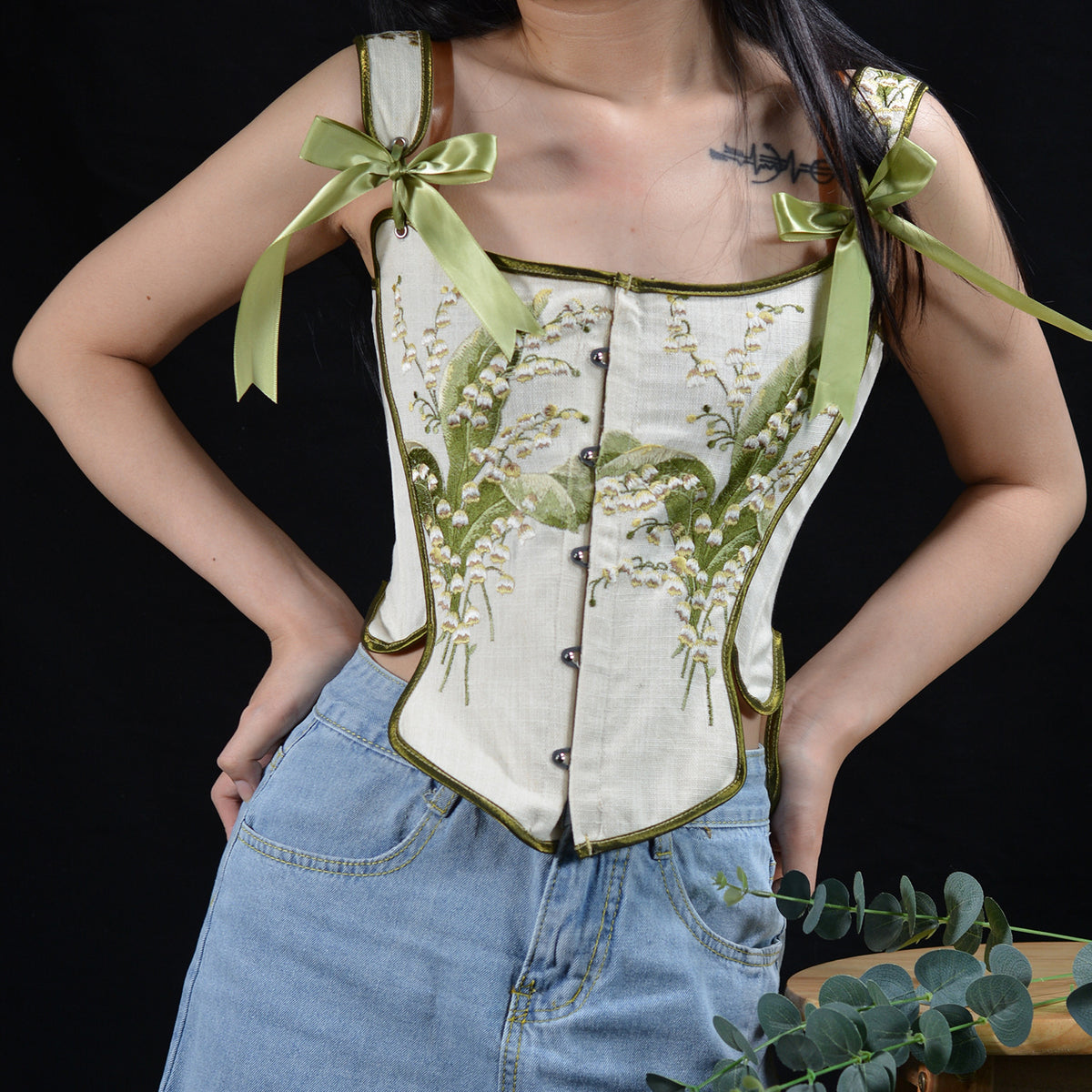 💻 GRUNGE COQUETTE DROP  small black oriental floral corset – remass