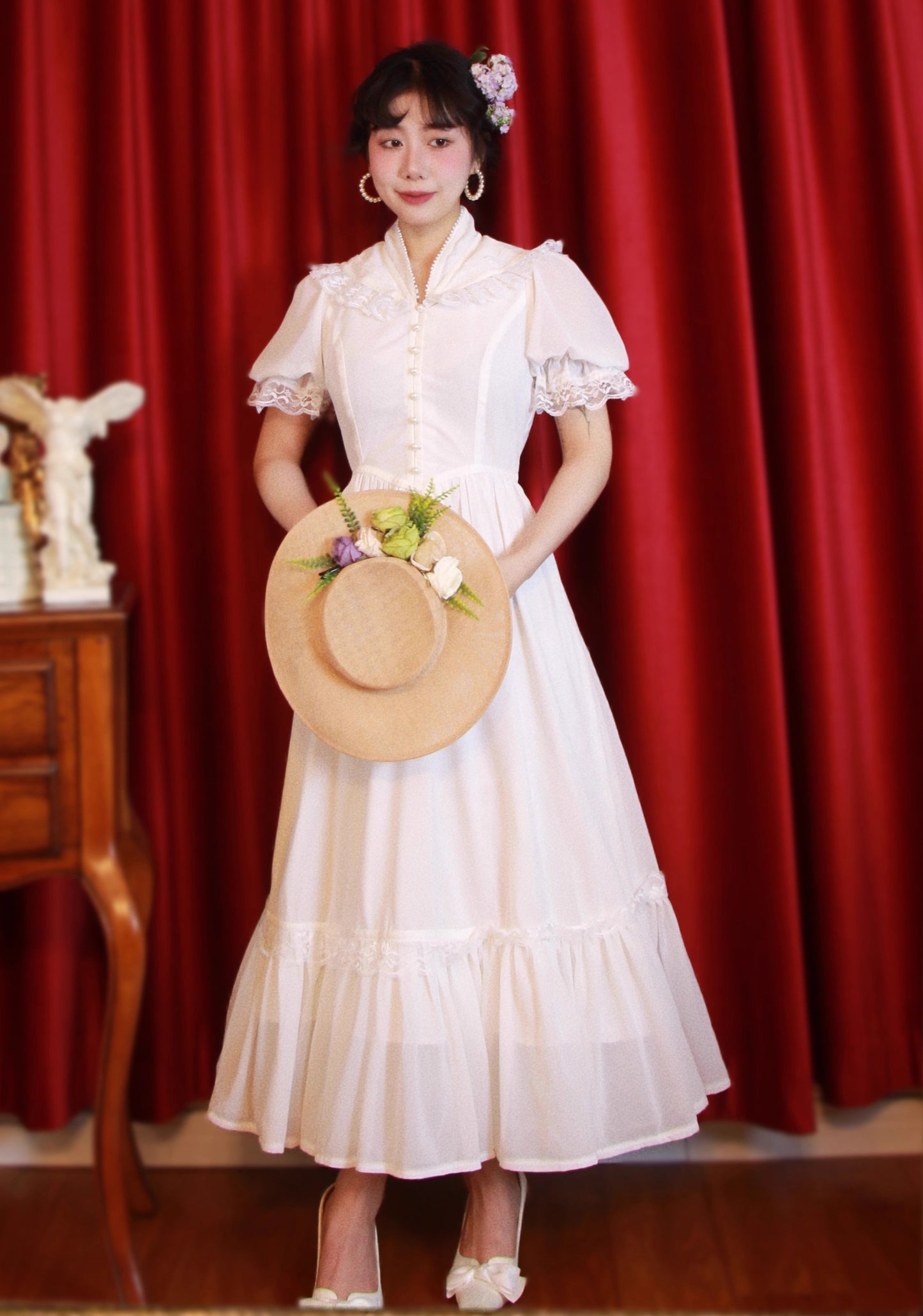 Vintage 70s Gunne sax Style V Neck Puff Sleeves Dress