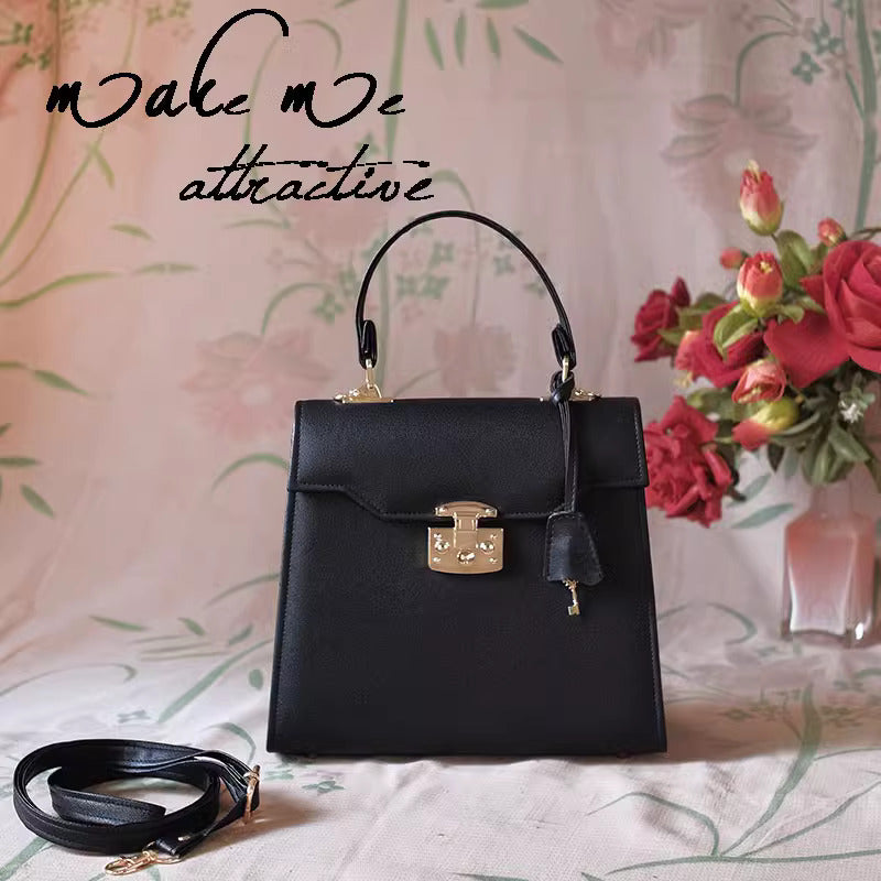 Retro 50s Black Hand Bag