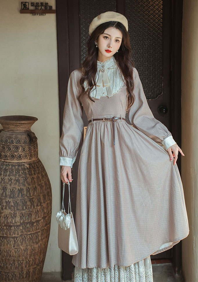 Vintage Light Academia Dress with Belt M I Retro Fairy