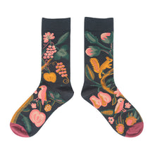 Load image into Gallery viewer, Retro Mid Tube Caricture Socks
