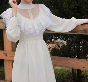 Gunne Sax Style 70s white prairie bridal dress
