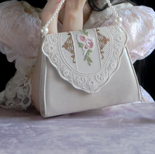 Load image into Gallery viewer, Vintage Style Embroidery Pearl Chain Hand Bag Purse
