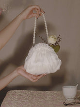 Load image into Gallery viewer, Vintage style Handmade Shell shape clutch handbag
