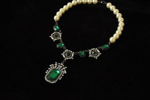 Royalcore Gemstone Vintage necklace