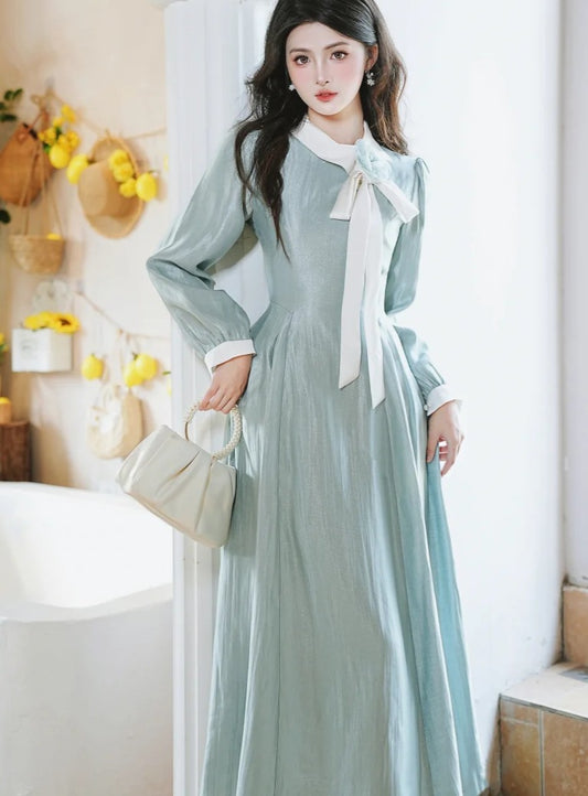 Retro Parisian 50s Blue Dress