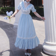 Load image into Gallery viewer, Gunne sax Style 70s Blue Prarie Short Sleeves Dress

