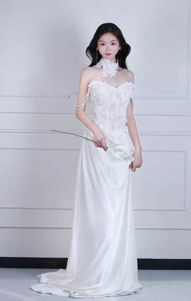 Retro Lace Strapless Satin Fishtail Evening Gown