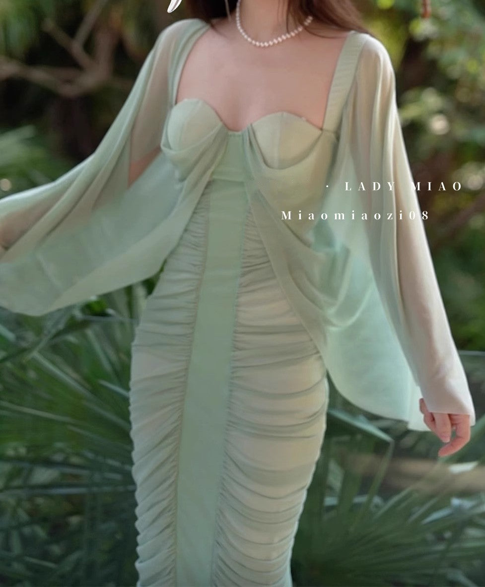 Vintage 3D-Cup Puff Sleeve Grecian Stretch Dress