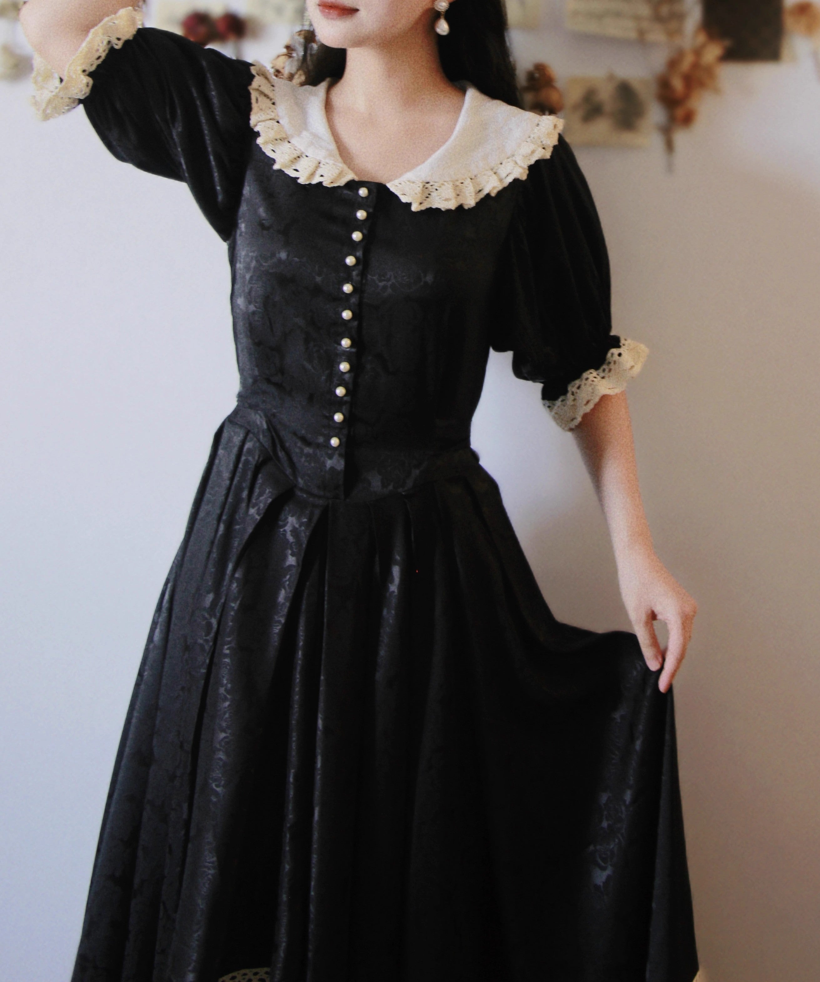 Ameri Vintage FAIRY TAIL DRESS ブラック Vintage Dark Academia Peter Pan Collar Dress – Retro Fairy