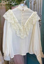 Load image into Gallery viewer, Gunne sax Remake 70s Puff Sleeves Antique Blouse Shirt
