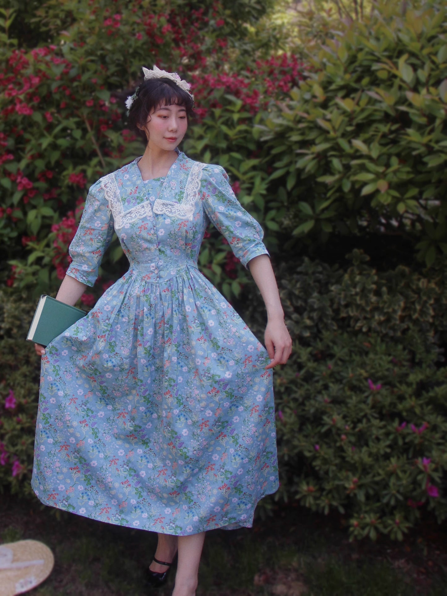 1940s Floral Picnic Dress