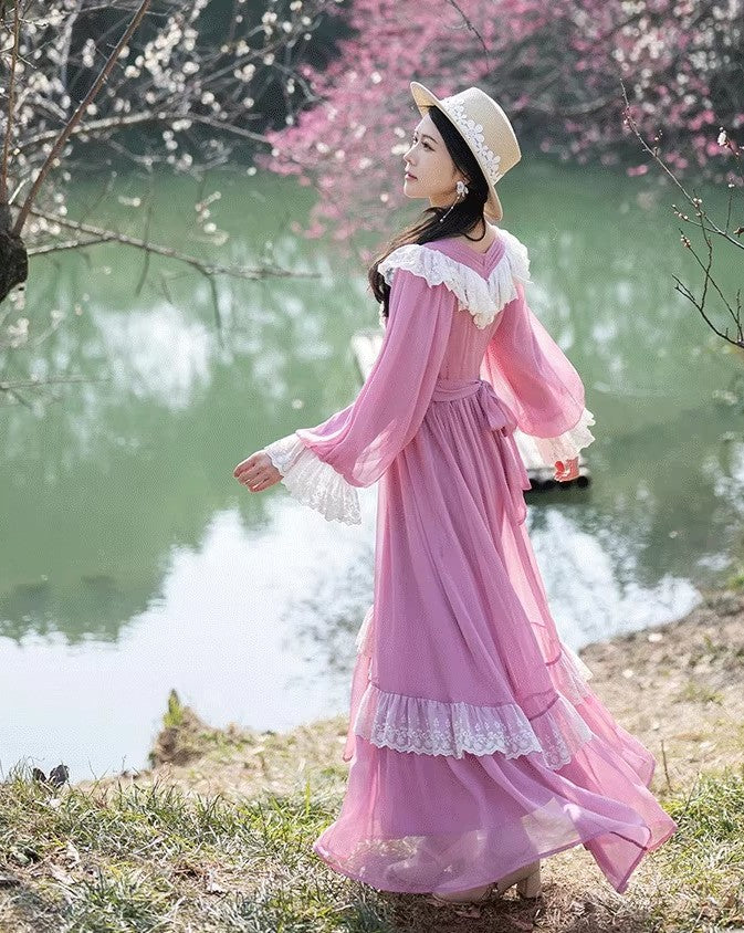 Retro Court Style Lace-trimmed Lantern Sleeve Dress