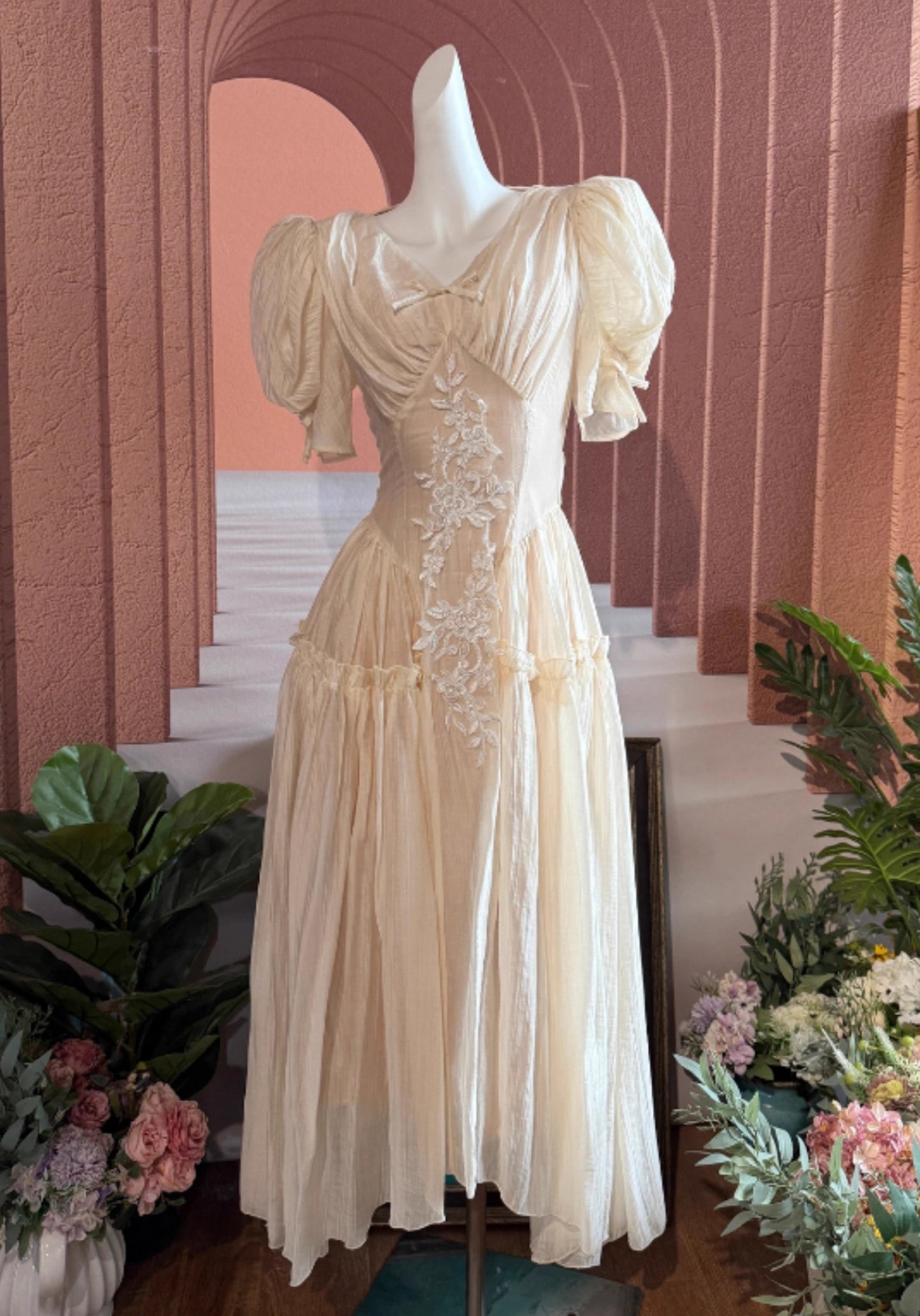 Vintage 1930s Coquette Embroidery Dress