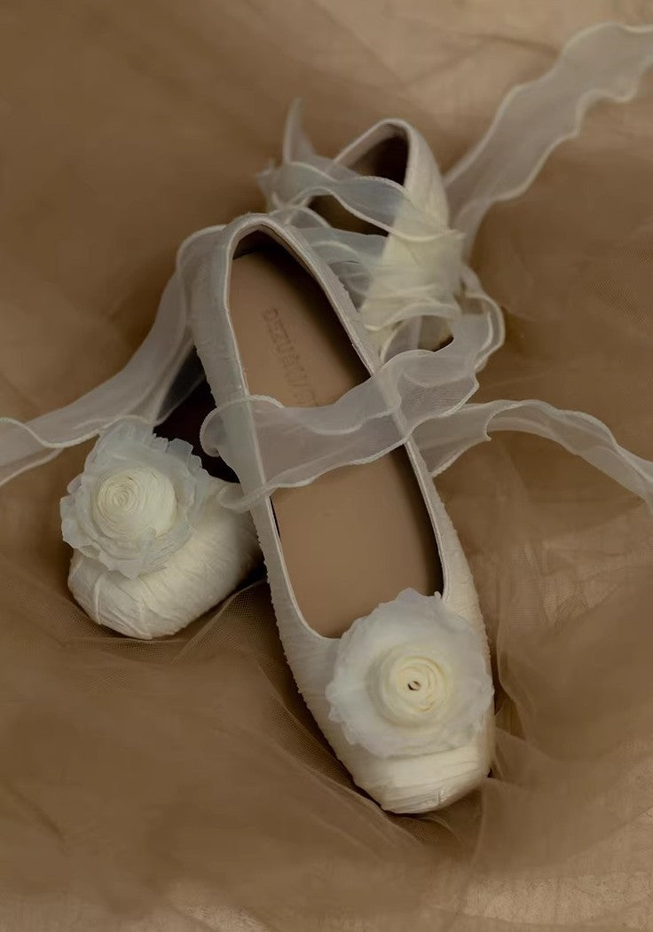 Retro Balletcore Rose Decor Flat