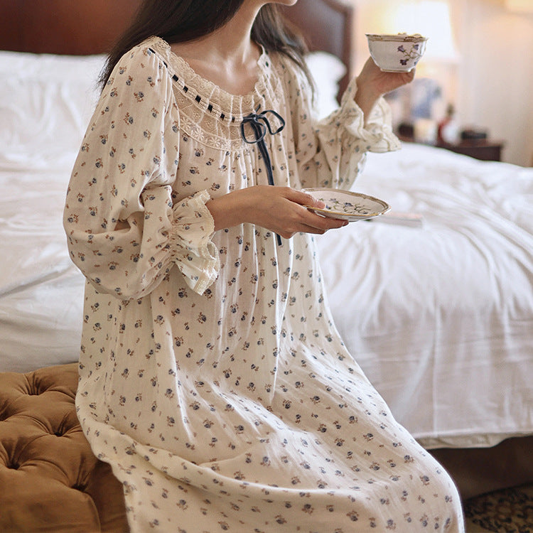Retro Lace Panel Floral Night Gown