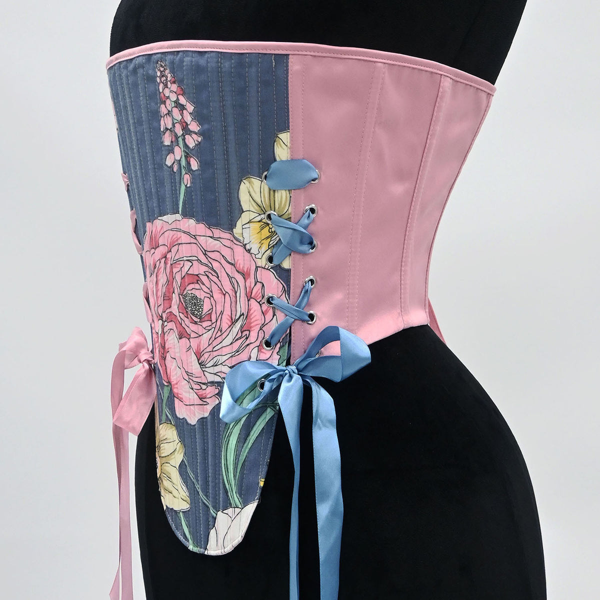 Vintage Remake Floral Contrast Colors Underbust Corset