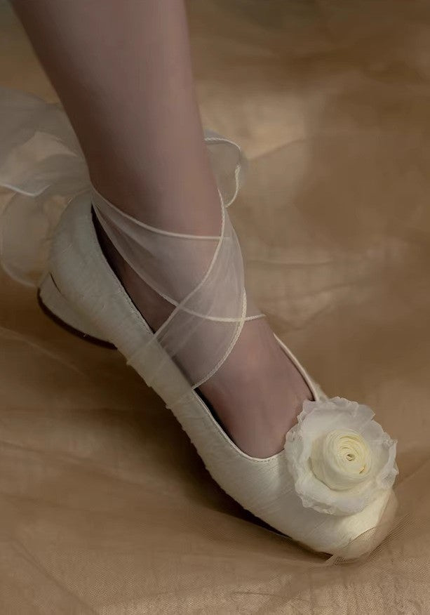 Retro Balletcore Rose Decor Flat