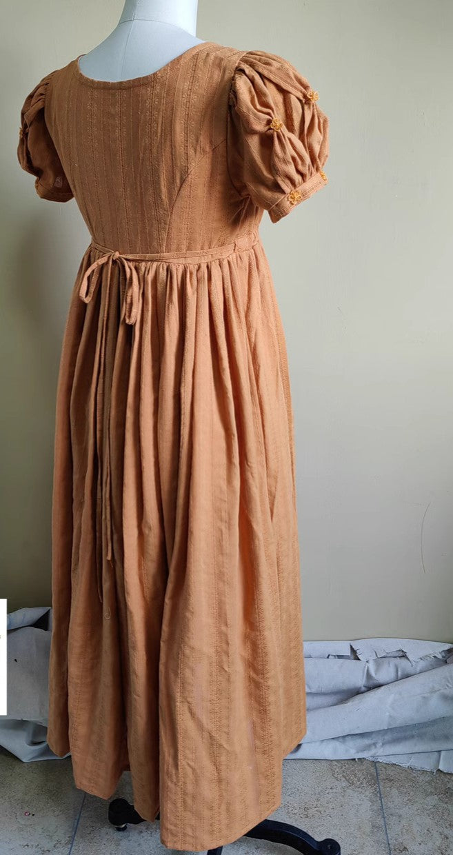 Gothden Dames Vintage Regency Jurken Hoge Taille Retro Regency Jurk Dames Retro Lint Geribbelde Poefmouwen Jurk, Groen, S Gothden Dames Vintage Regency Jurken Hoge Taille Retro Regency Jurk Dames Retro Lint Geribbelde Poefmouwen Jurk, Groen, S