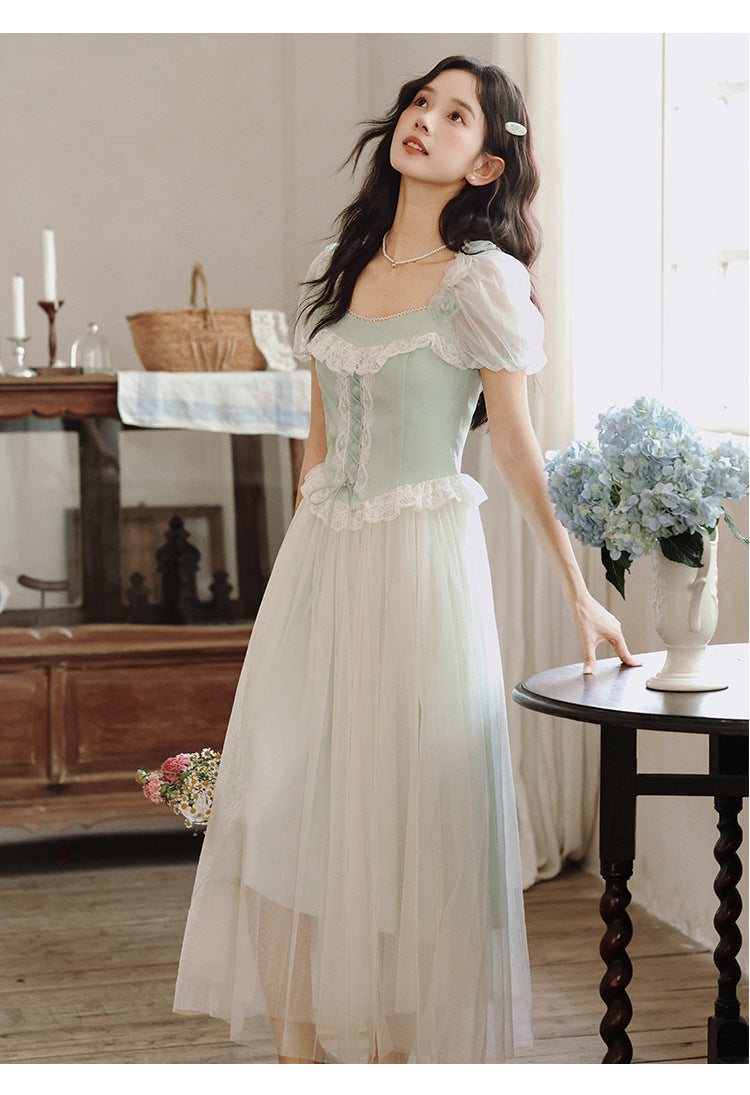 Retro Coquette Puff Sleeves Dress
