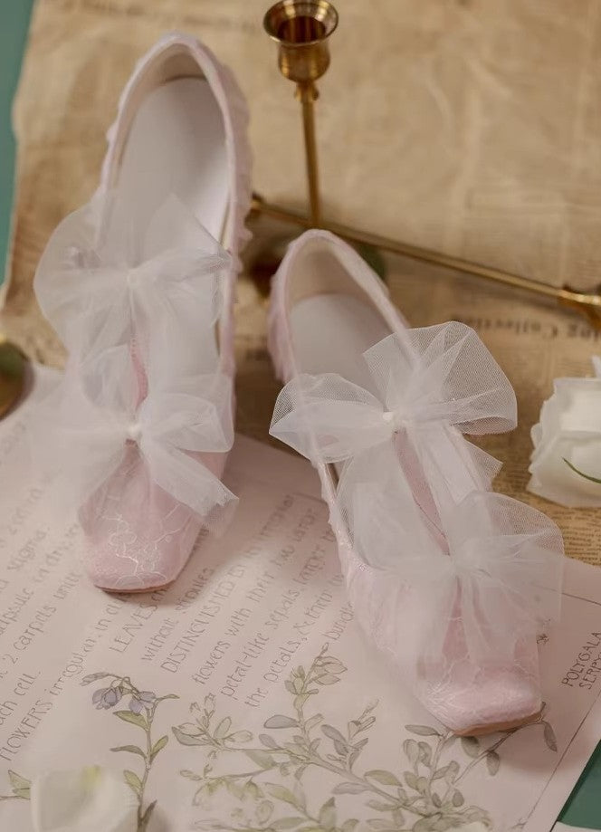 Retro Lace Mesh Bow Tie Low-Heel Shoes