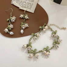 Load image into Gallery viewer, vintage accessories cottagecore accessories cottagecore earrings vintage earrings jewlery
