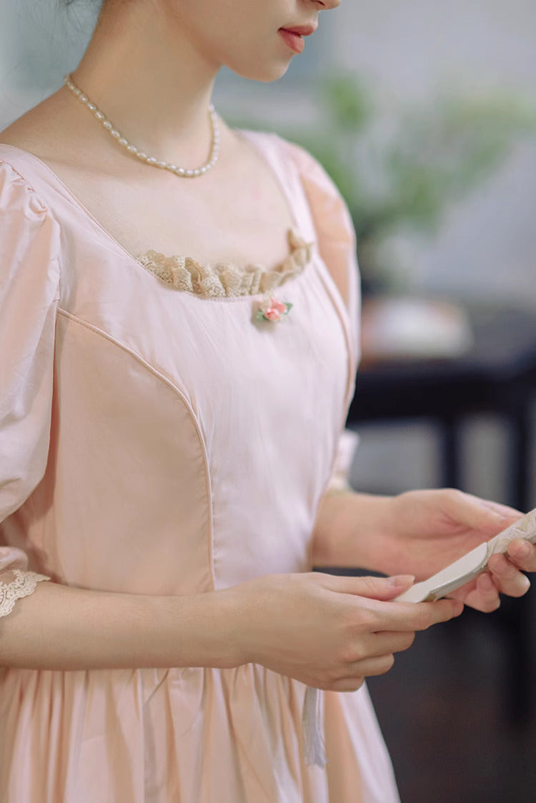 Period Drama Style Vintage Pink Dress