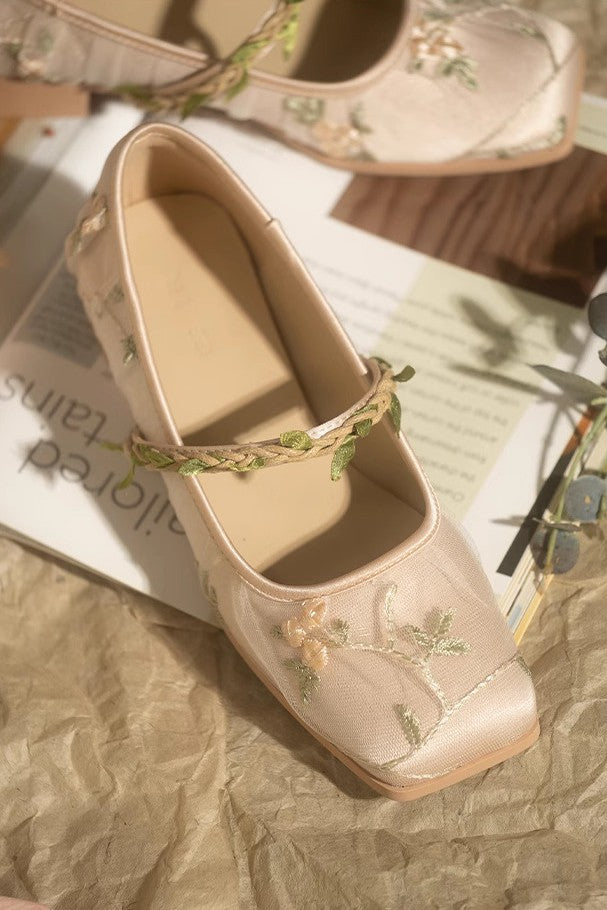 vintage shoes fairycore shoes cottagecore shoes vintage heels