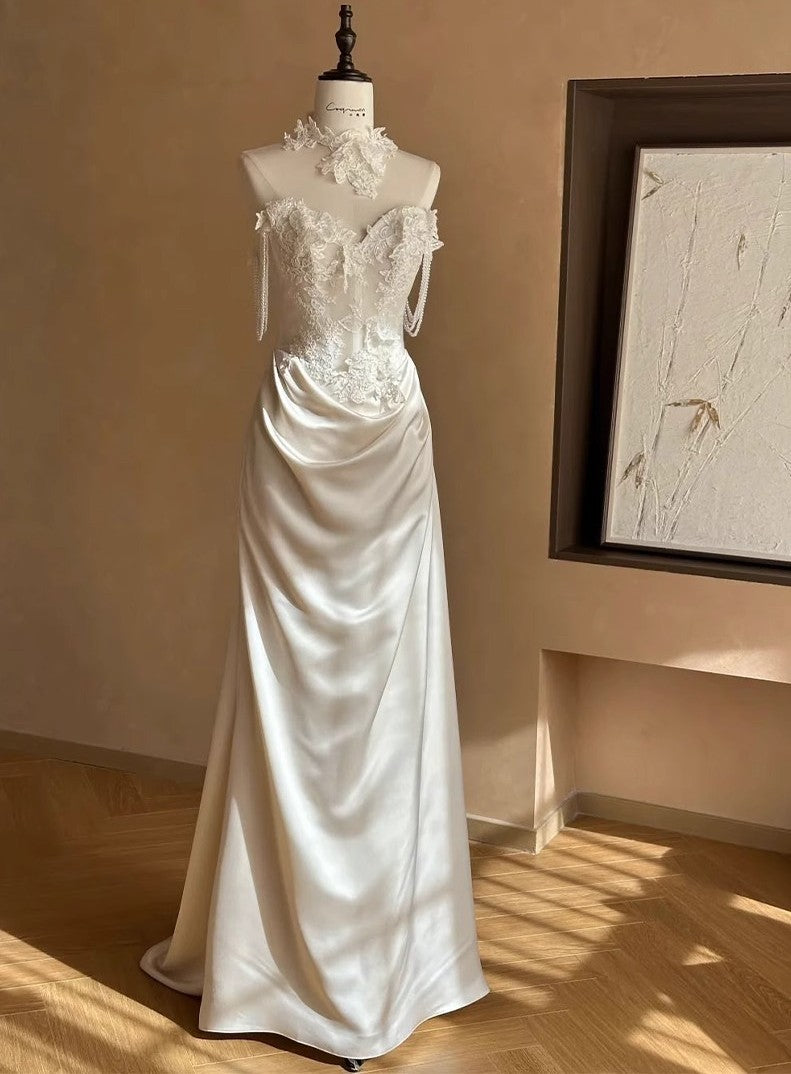 Retro Lace Strapless Satin Fishtail Evening Gown