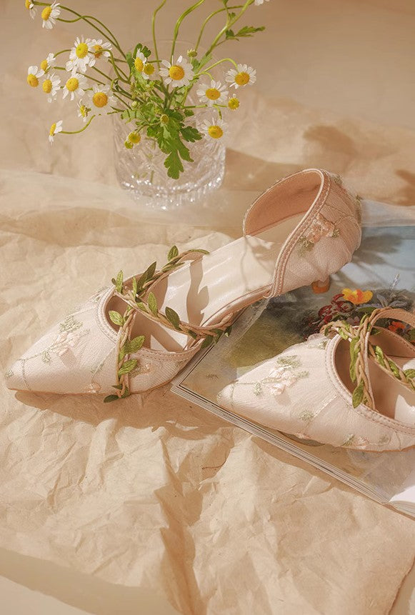 Fairycore Vine Embroidery Kitten Heel Shoes