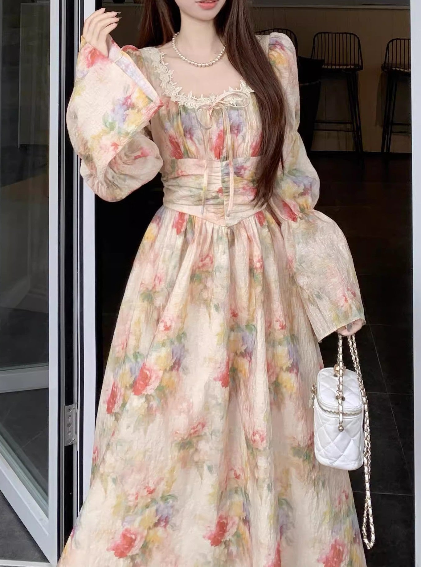 Dreamy Lace Stitched Floral Dress [Extended Sizes]