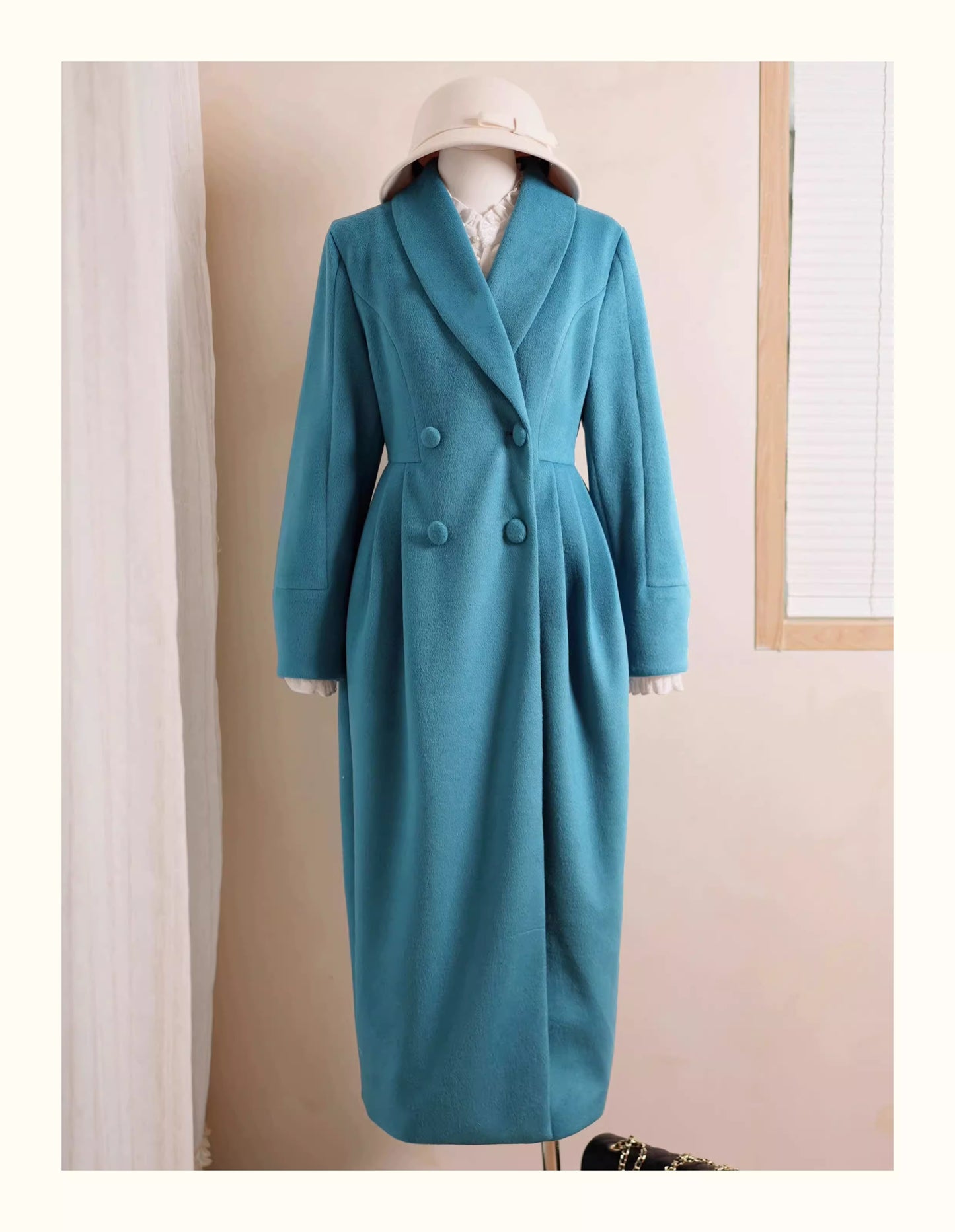 Retro Elegant Fitted Waist Coat (Multi-colors)