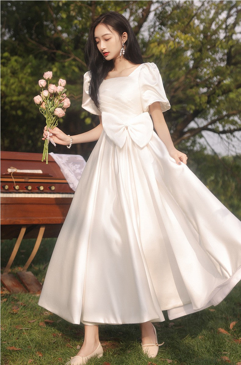 Retro Parisian Puff Sleeves Bow Tie Bridal Gown