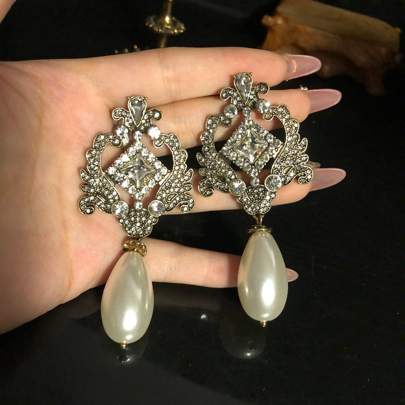 Baroque Style Pearl and Gemstone necklace & Earrings