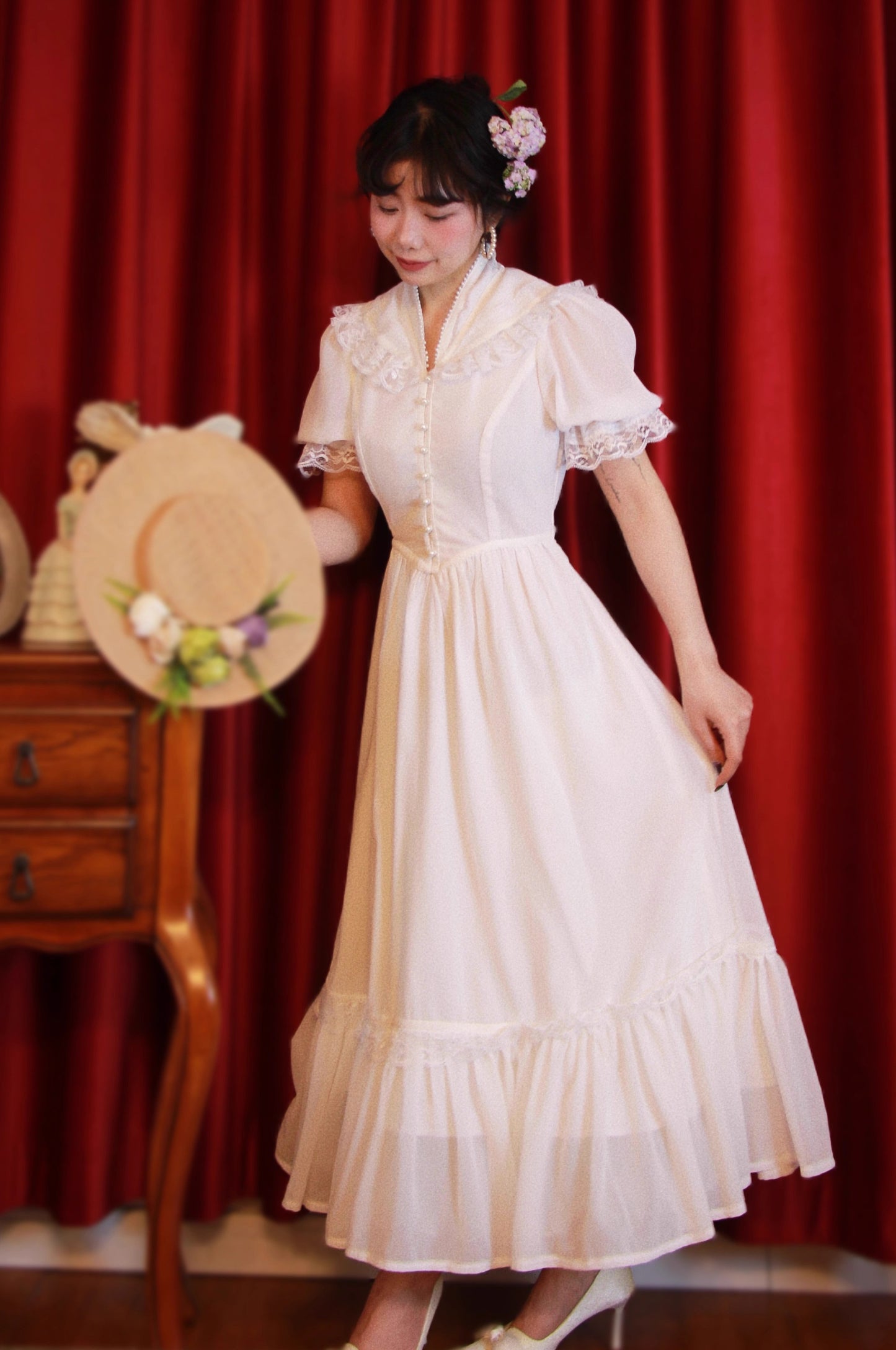 retro dress 70s Vintage 70s Gunne sax Style V Neck Puff Sleeves Dress S / White I Retro Fairy