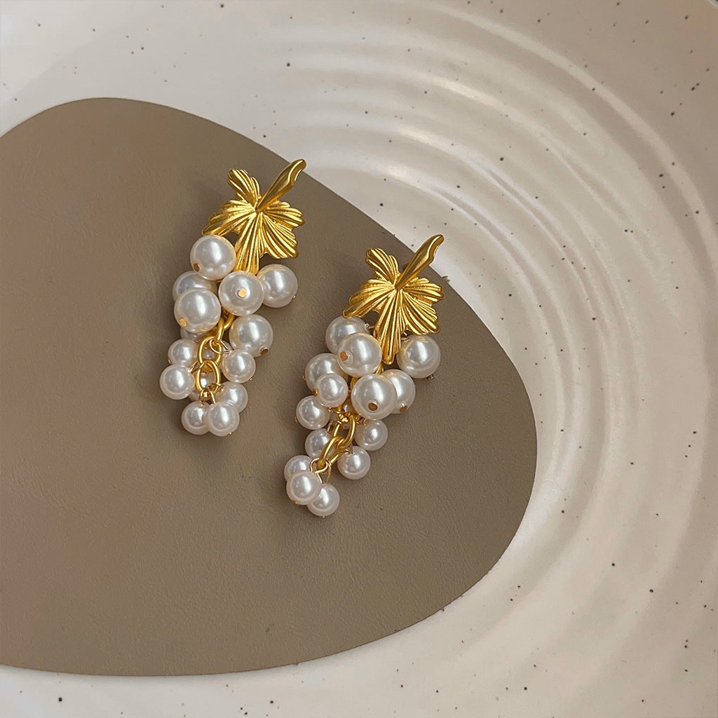 vintage earring vintage jewelry vintage accessories 