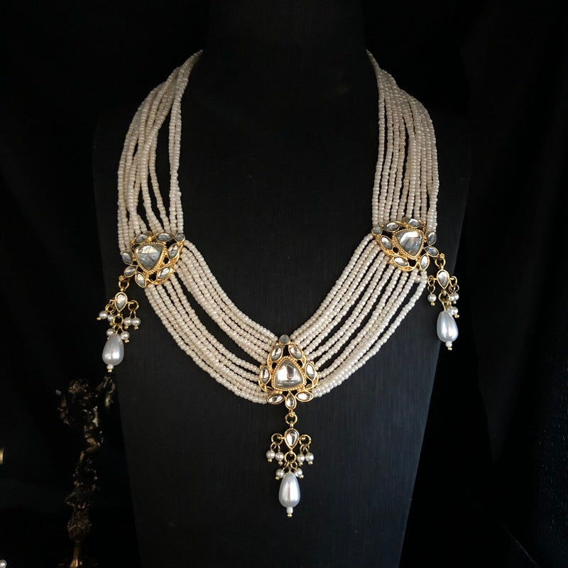 Pearl necklace and earrings , vintage jewelry, vintage necklace, mystery jewelry box