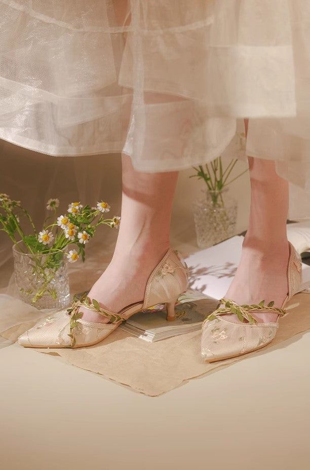 Fairycore Vine Embroidery Kitten Heel Shoes