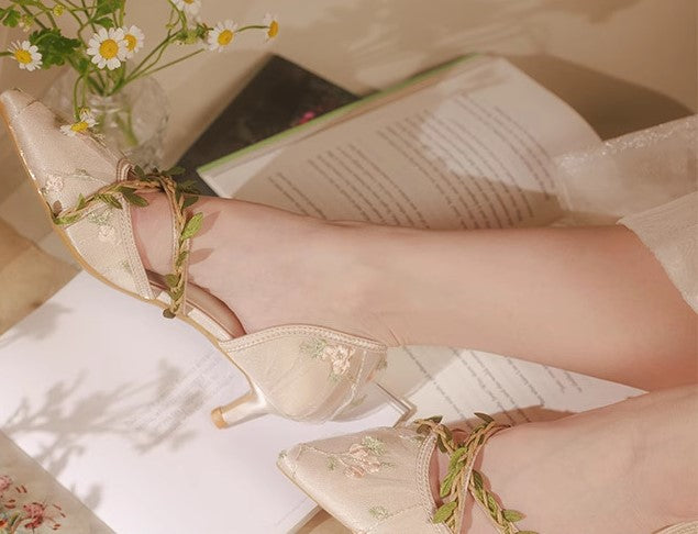 Fairycore Vine Embroidery Kitten Heel Shoes
