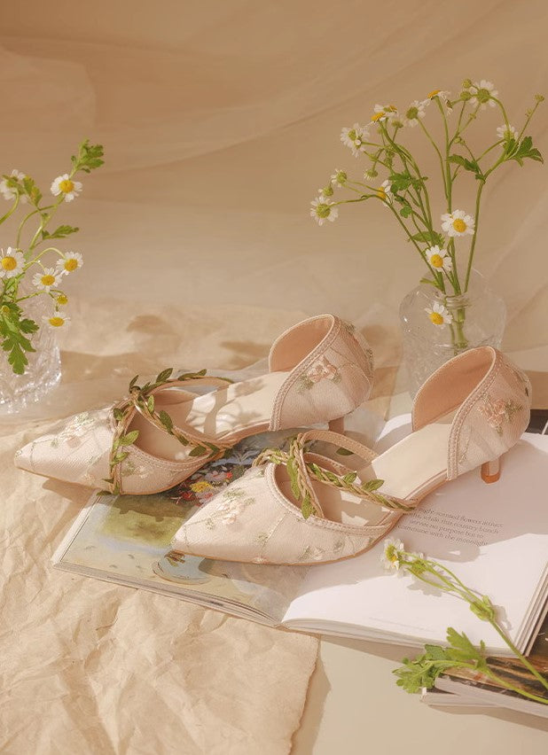 vintage shoes fairycore shoes cottagecore shoes vintage heels