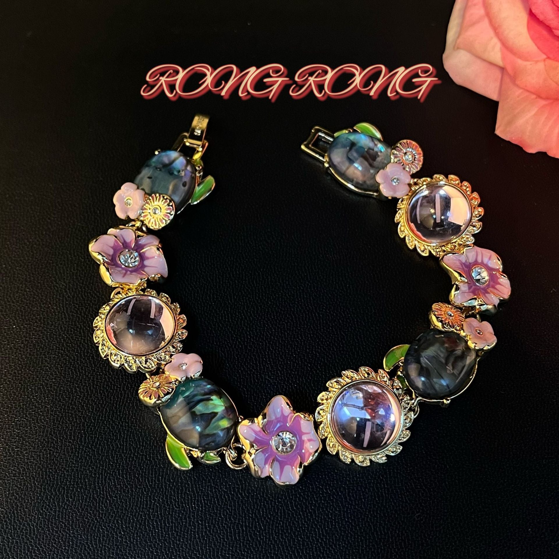 bracelet with floral and round beads ,vintage jewelry