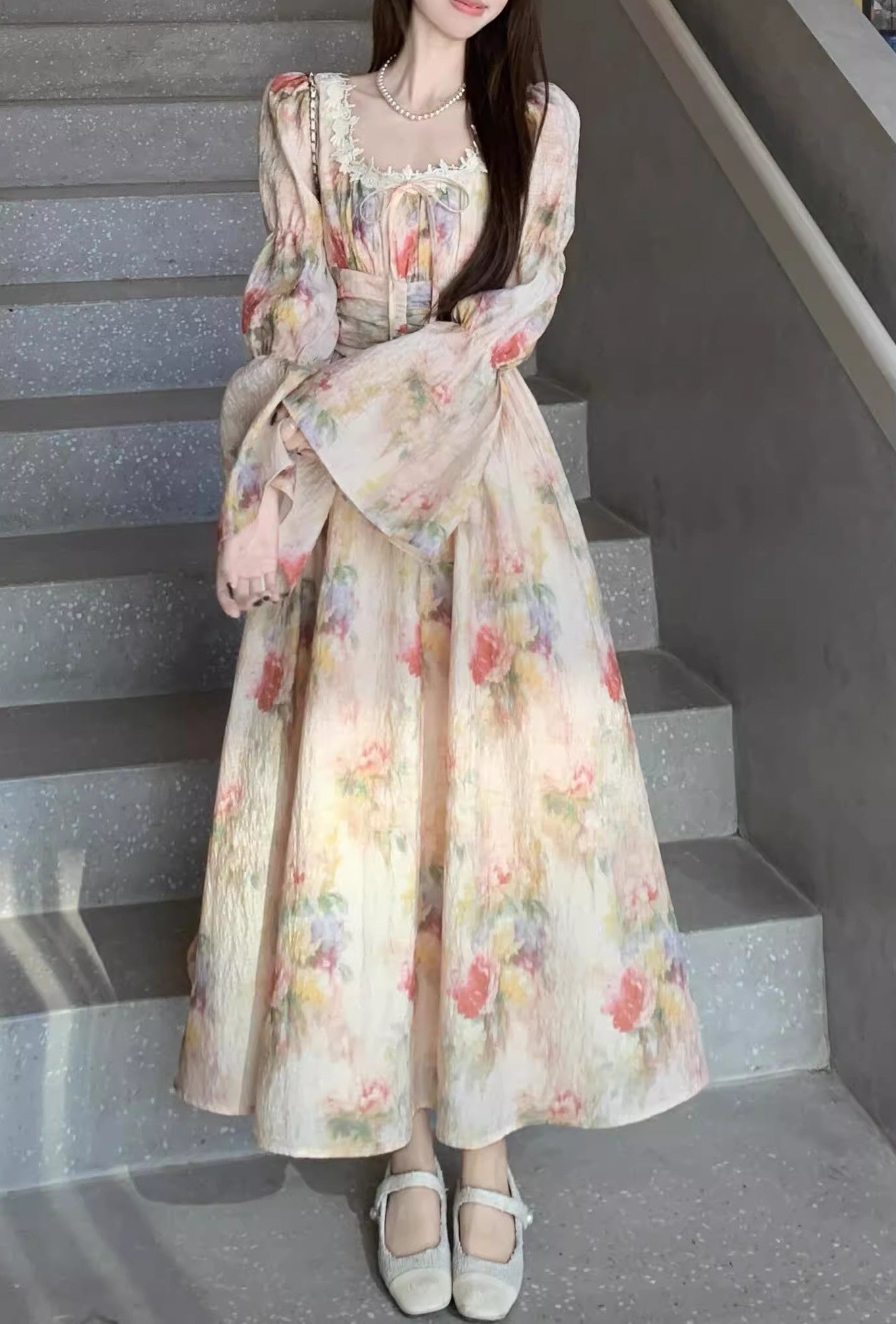 Dreamy Lace Stitched Floral Dress [Extended Sizes]