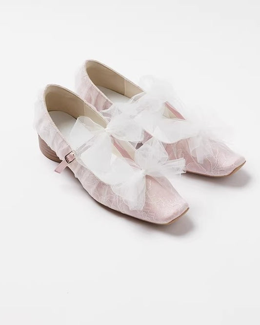 Retro Lace Mesh Bow Tie Low-Heel Shoes