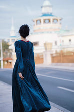 Load image into Gallery viewer, Medieval Style Blue Velvet Dress
