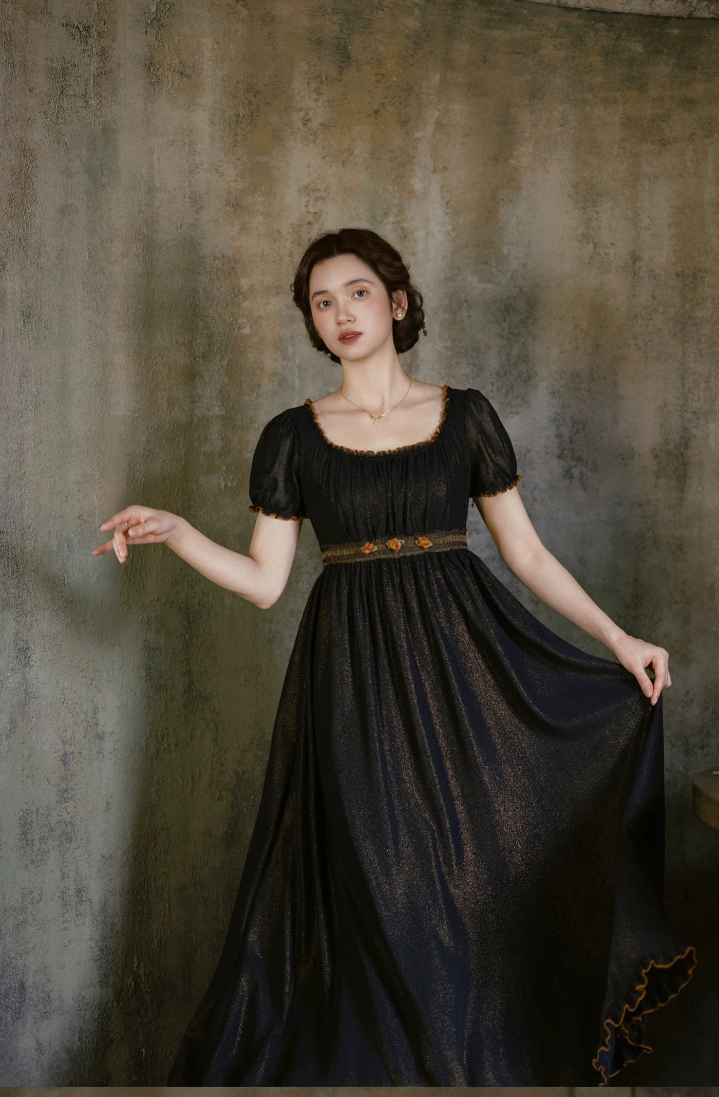 Royalcore Regency Puff Sleeves Dress