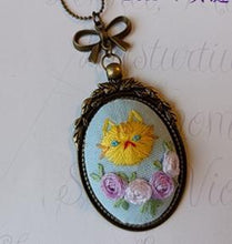 Load image into Gallery viewer, Handmade Cottagecore Embroidery Retro Necklace

